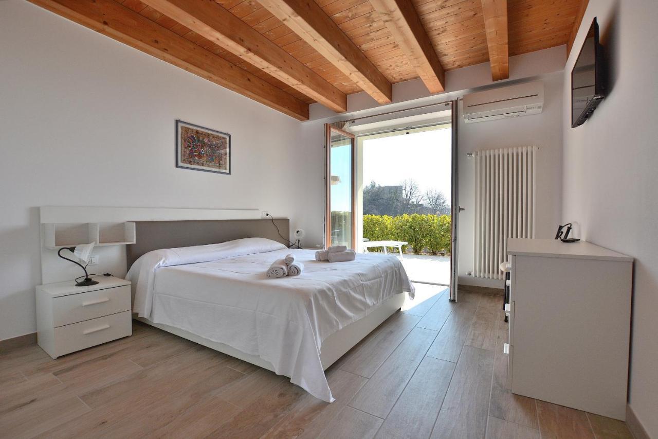 Red Apartment in Marciaga di Costermano Esterno foto