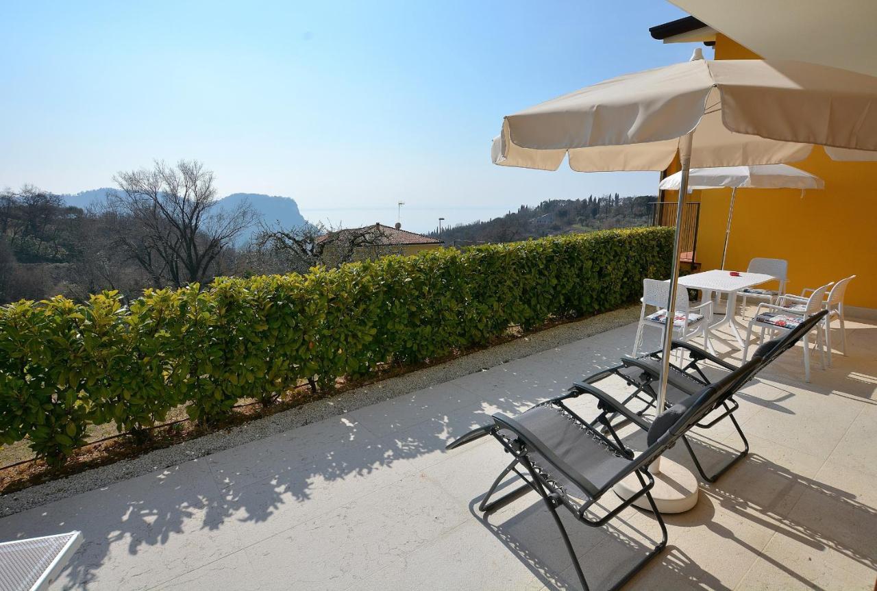 Red Apartment in Marciaga di Costermano Esterno foto